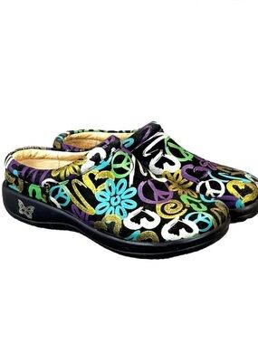 Alegria KAYLA Leather Clogs Shoes EU 36 US 6 -6.5 GOOD VIBES Printed Graffiti